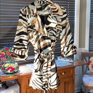 Robert Louis Size L Spring Silk Feel Jacket